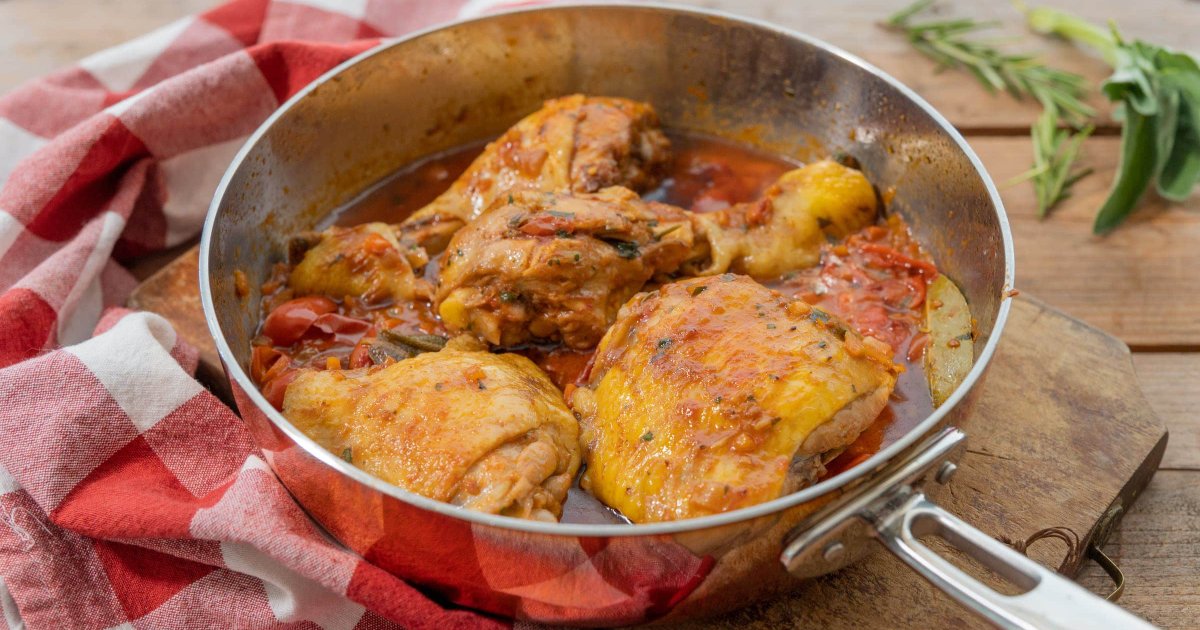 Recipe Pollo Cacciatora: Chicken, Hunter-Style - The Recipes Club