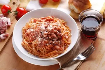 Ricetta Spaghetti Amatriciana, The Authentic Italian Recipe
