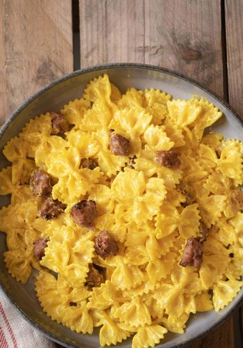 Recipe Italian Creamy Sausage and Saffron Pasta