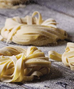 Ricetta Homemade Vegan Pasta (Eggless Pasta)