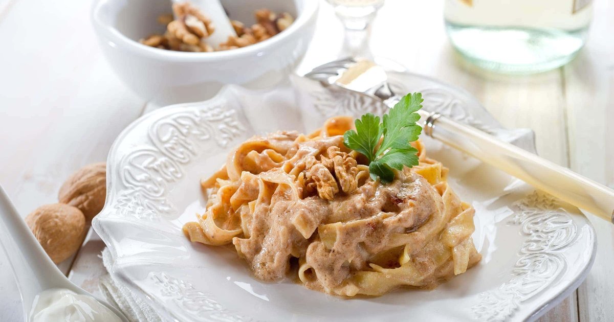 Recipe Walnut Sauce Pasta - The Recipes Club