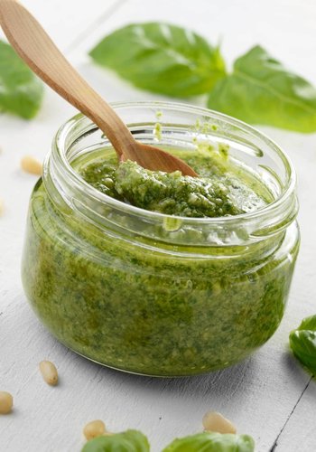 Recipe Vegan Basil Pesto