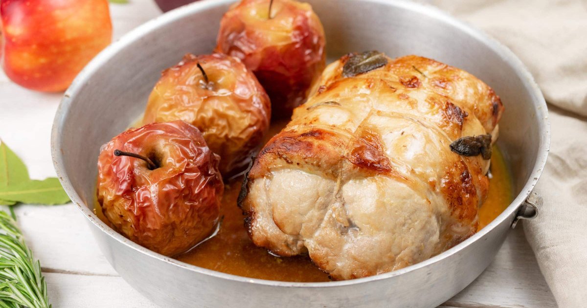 Recipe Roast Pork Loin with Apples - The Recipes Club