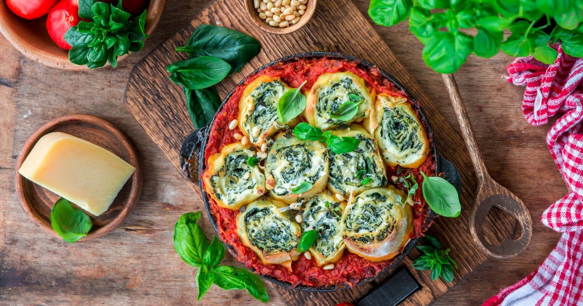 Recipe Spinach and Ricotta Lasagna Rolls, The Authentic Italian Recipe - The Recipes Club