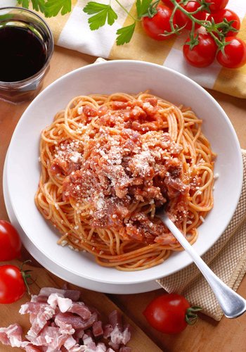 Recipe Spaghetti Amatriciana, The Authentic Italian Recipe