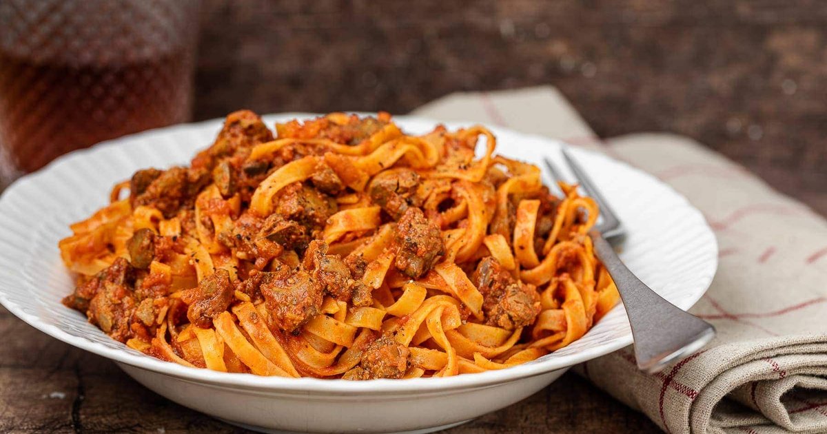 Recipe Chicken Liver Pasta Sauce, The Authentic Italian Recipe - The Recipes Club