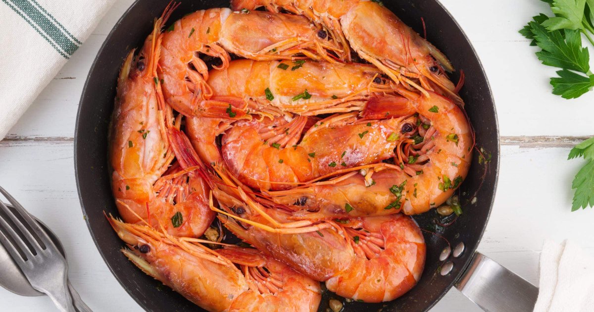 Simple Panfried Garlic Prawns Recipe The Recipes Club