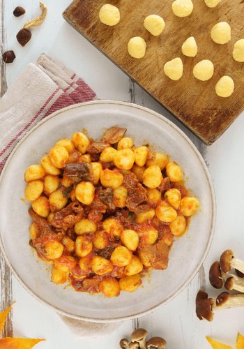 Recipe Gnocchi with Tomato and Mushrooms