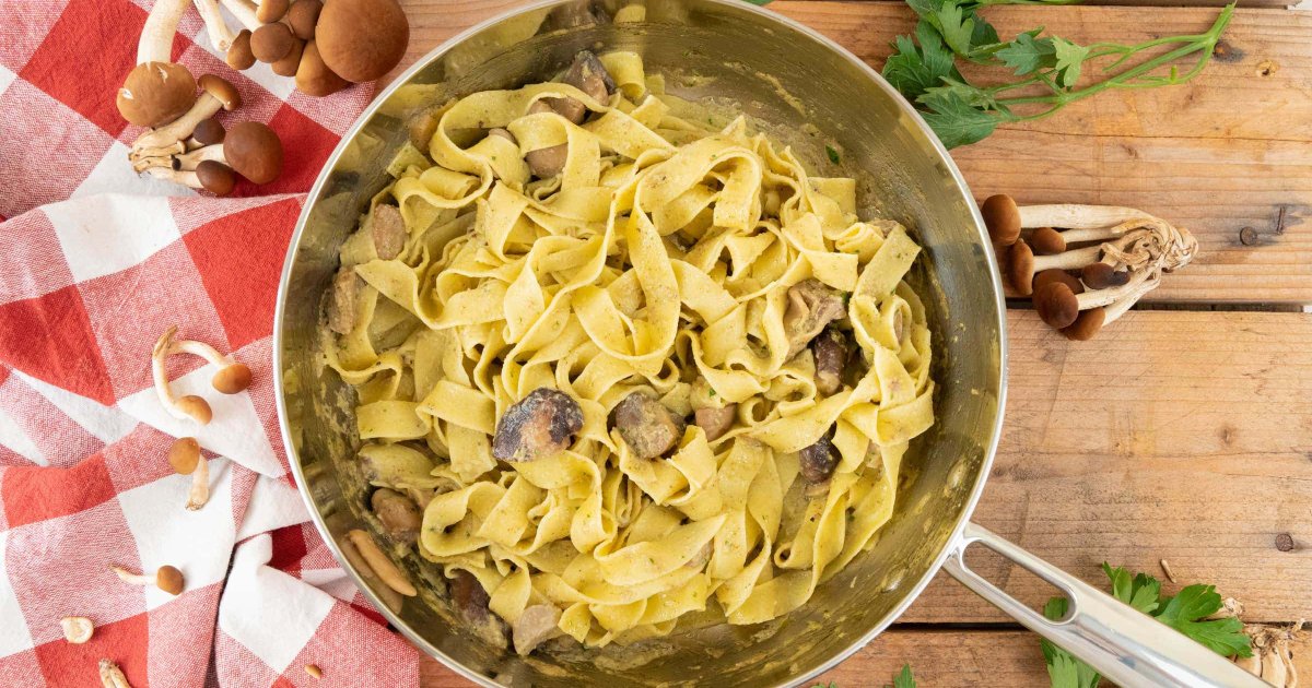 Recipe Creamy Mushroom Pasta (no cream!) - The Recipes Club
