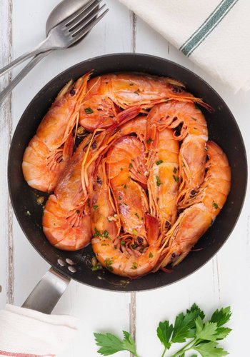 Recipe Simple Pan-fried Garlic Prawns
