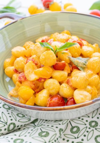 Recipe Creamy Gnocchi with Cherry Tomatoes
