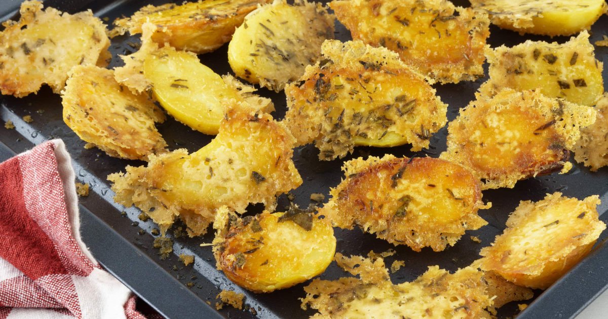 Recipe Crispy Parmesan Potatoes - The Recipes Club