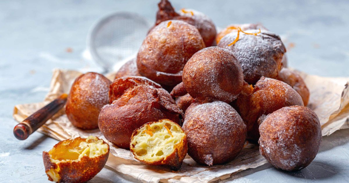 Recipe Italian Carnival Fritters - The Recipes Club