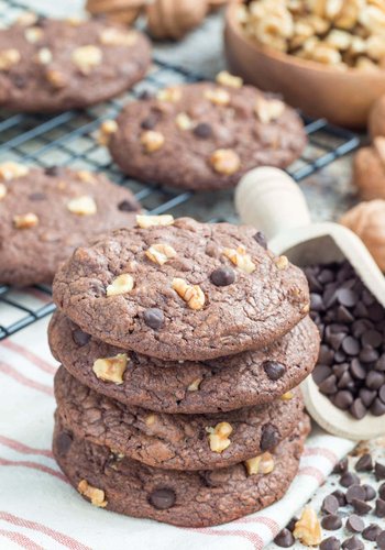 Recipe Chocolate and Walnut Cookies
