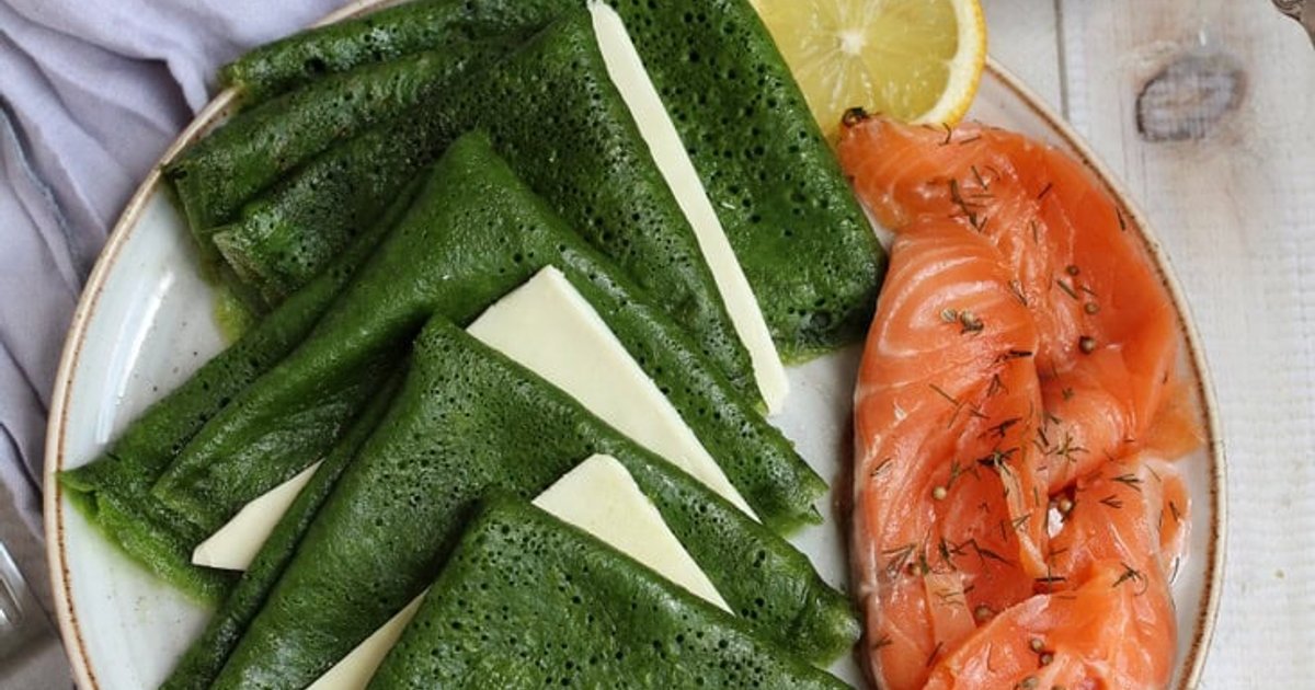 Recipe Crepes with Spinach, Salmon and Cottage Cheese - The Recipes Club