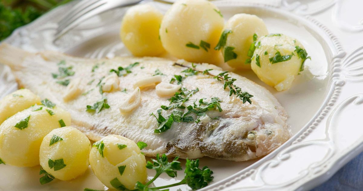 Recipe Sole Fish with Potatoes - The Recipes Club