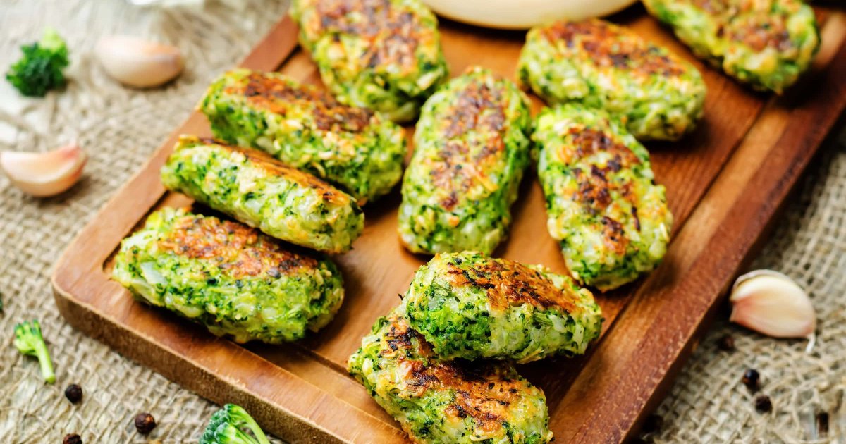 Recipe Grandma’s baked broccoli meatballs - The Recipes Club