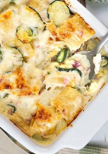 Recipe Creamy Baked Pasta with Zucchini
