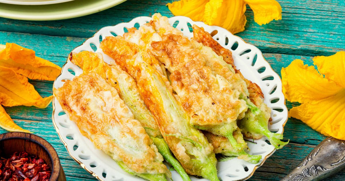 Recipe Deep-Fried Zucchini Blossoms - The Recipes Club