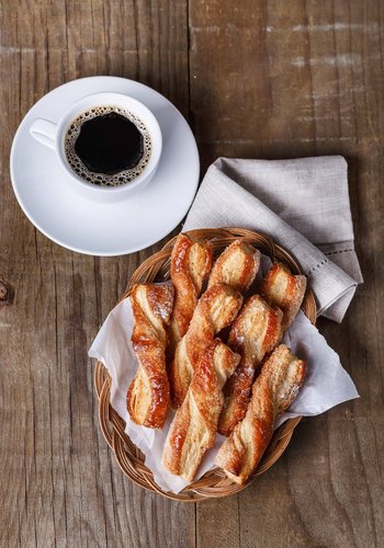 Recipe Sweet Puff Pastry Braids