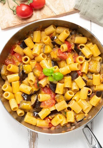 Recipe Easy Cherry Tomato Eggplant Pasta