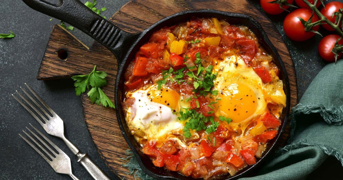 Recipe Shakshuka: The Authentic Middle Eastern Egg Dish - The Recipes Club