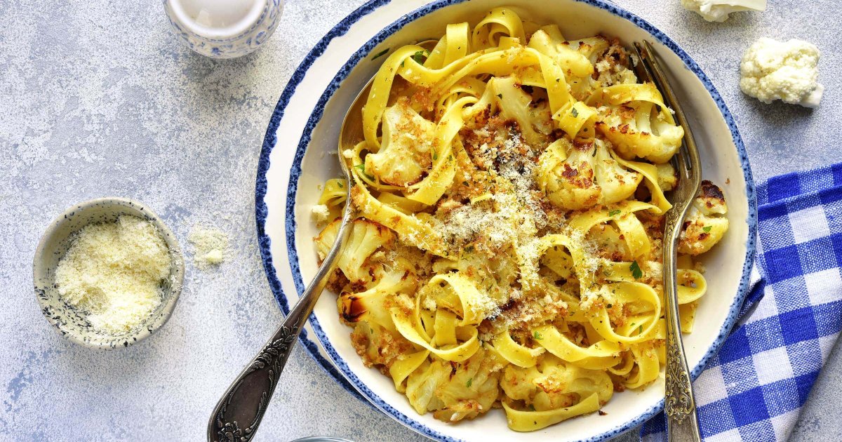 Recipe Creamy Cauliflower Pasta With Toasted Breadcrumbs - The Recipes Club