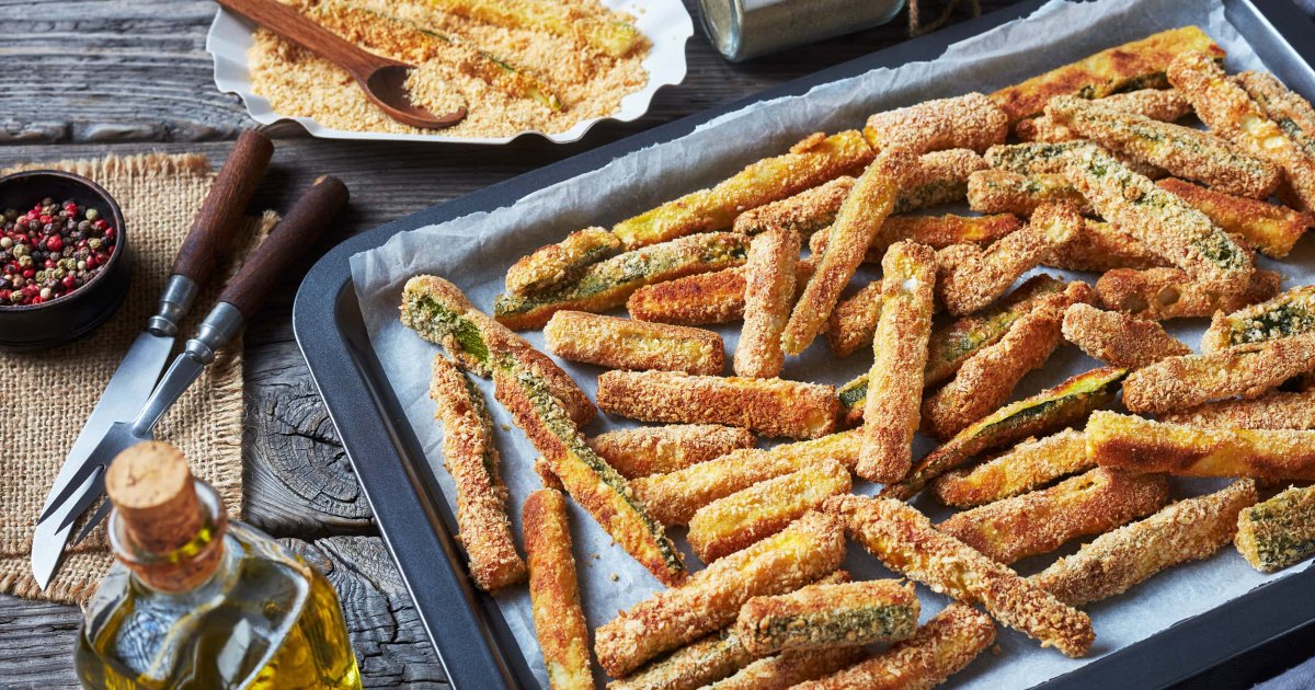 Recipe Crispy Baked Zucchini Sticks - The Recipes Club