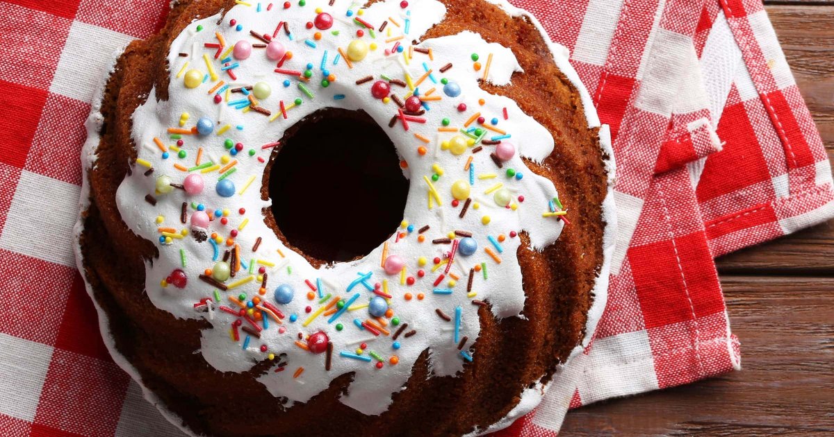 Recipe Easter Pinecone Cake - The Recipes Club