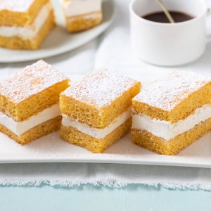 Italian Kinder Paradiso Sponge Cake