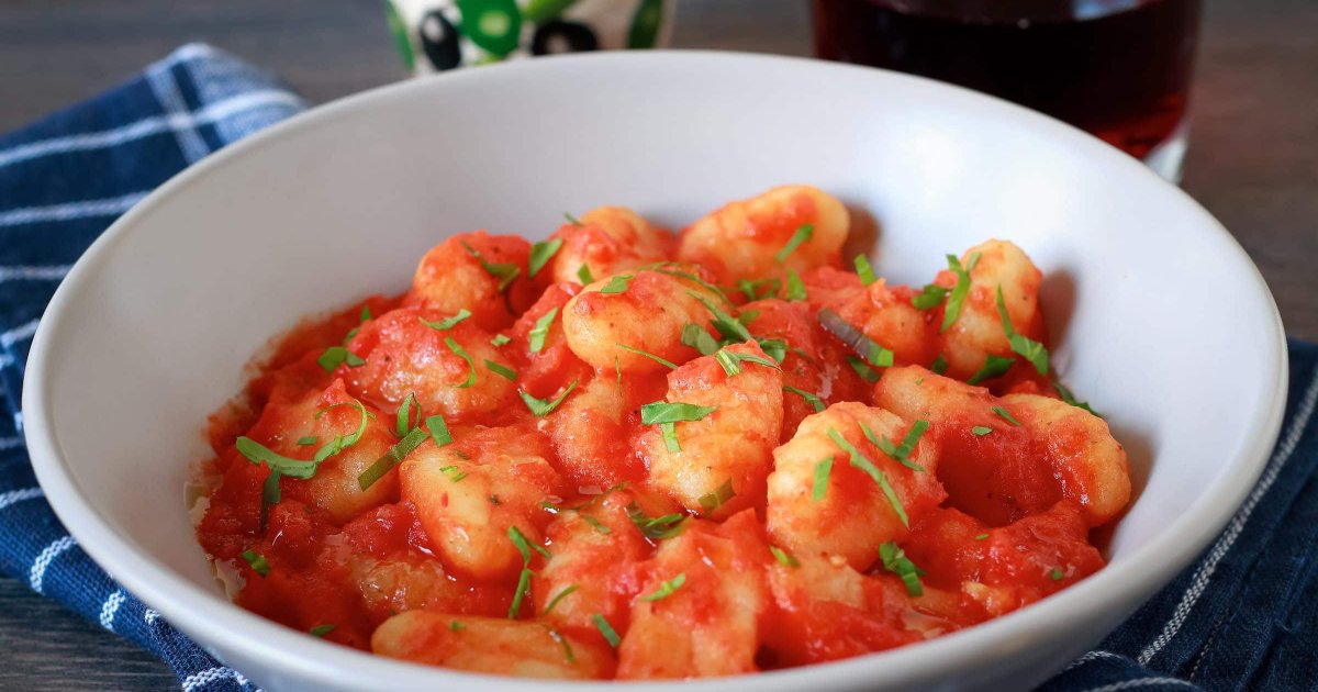 Recipe Roasted Red Pepper Gnocchi - The Recipes Club