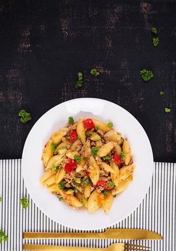 Recipe White Ragù Pasta with Zucchini