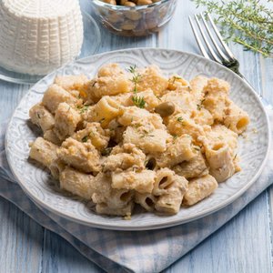 Ricotta and Olive Pasta