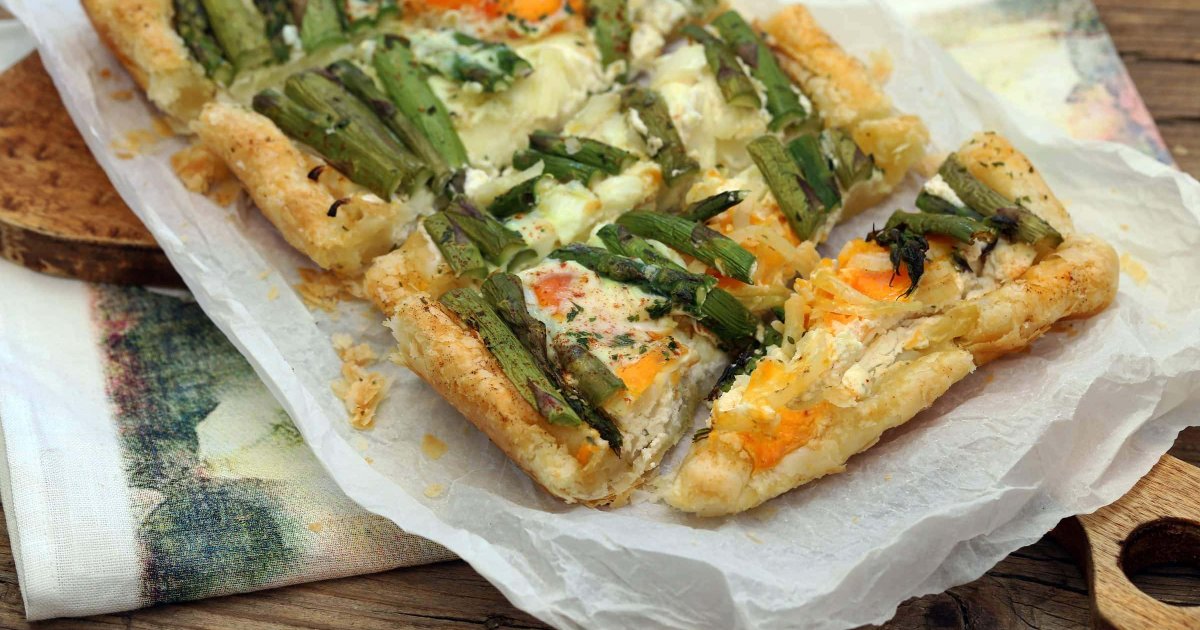 Recipe Asparagus and Cheese Savory Tart - The Recipes Club