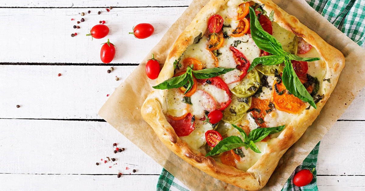 Recipe Caprese Puff Pastry Tart, Italian Recipe - The Recipes Club