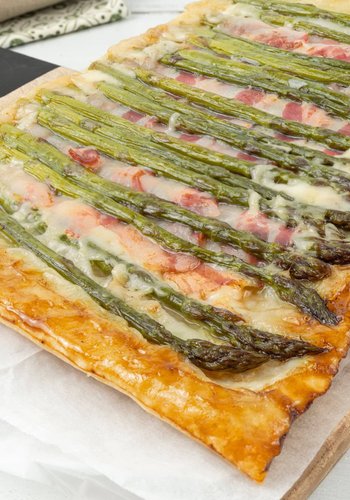 Recipe Upside-Down Asparagus and Bacon Savory Tart