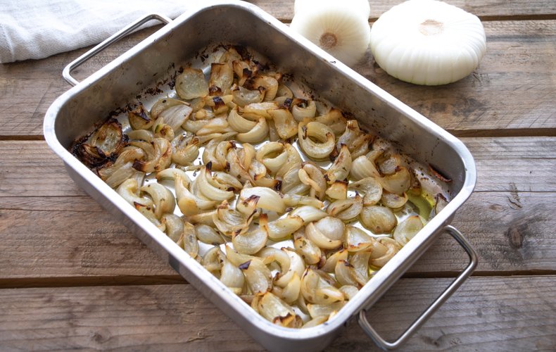 Baked Giarratana onions, another view