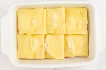 Making the baked lasagna bundles, step 17