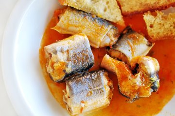 Recipe Calabrian Capitone Eel in Tomato Sauce