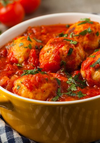 Recipe Canederli (Bread Dumplings) in Tomato Sauce