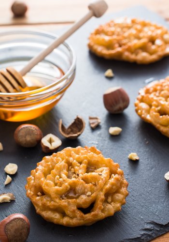 Recipe Cartellate (Fried Pastry Roses from Puglia)