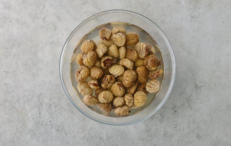Chestnut Truffles, step 1: dried chestnuts soaking in water