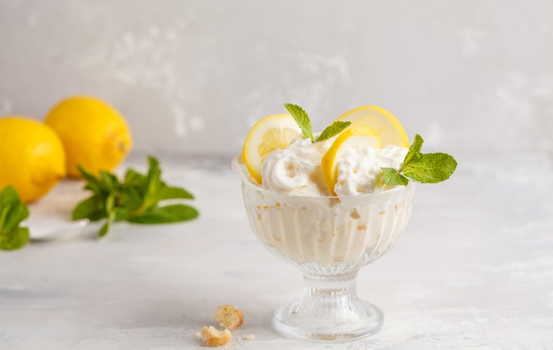 Chilled lemon cream recipe