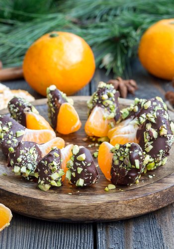 Recipe Chocolate-Dipped Mandarins