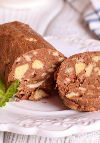 Recipe Chocolate Salami with Amaretti Cookies