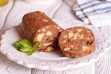Recipe Chocolate Salami with Amaretti Cookies