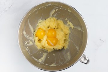 Mixing the butter and sugar with the paddle attachment