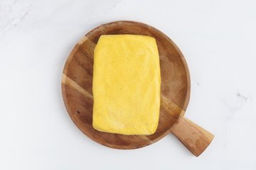Rolling out the cinnamon shortcrust
