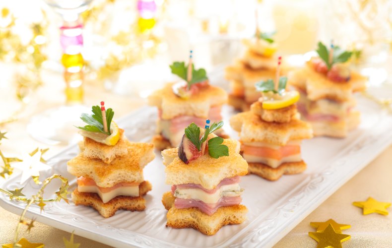 Star-shaped Christmas sandwiches with assorted fillings