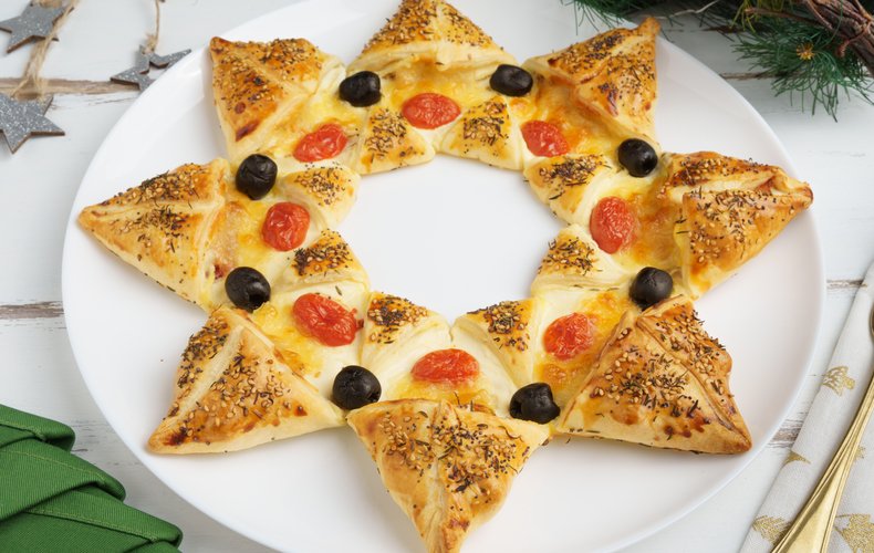 Christmas star puff pastry appetizer